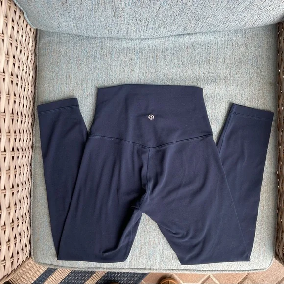 Lululemon Align Leggings - Picture 3 of 8